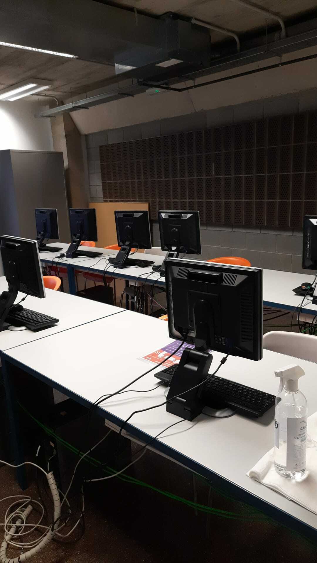 Imatge pels mitjans: Aula multimèdia de formació jove al Gra